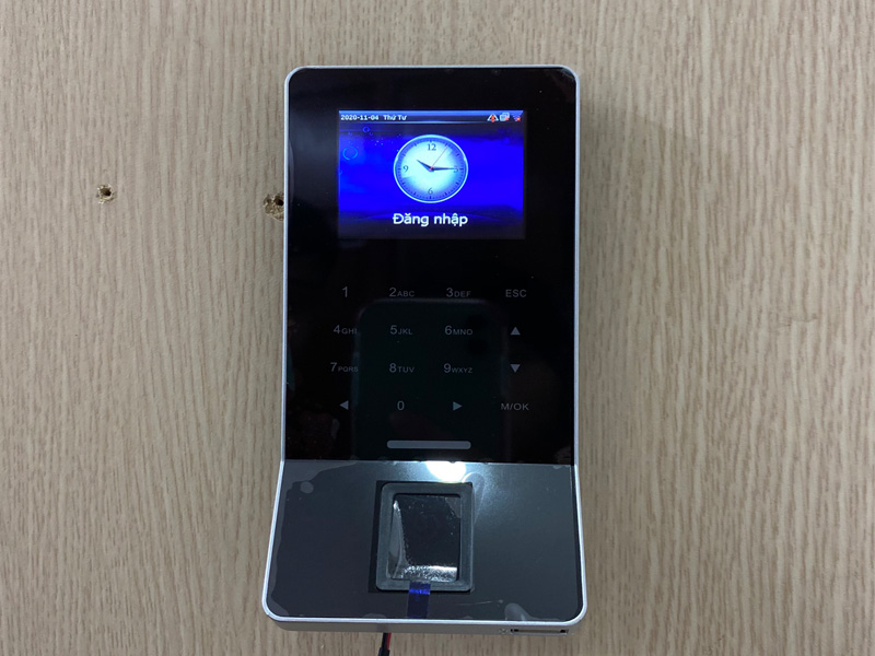 Máy chấm công kiểm soát cửa Ronlad jack F22