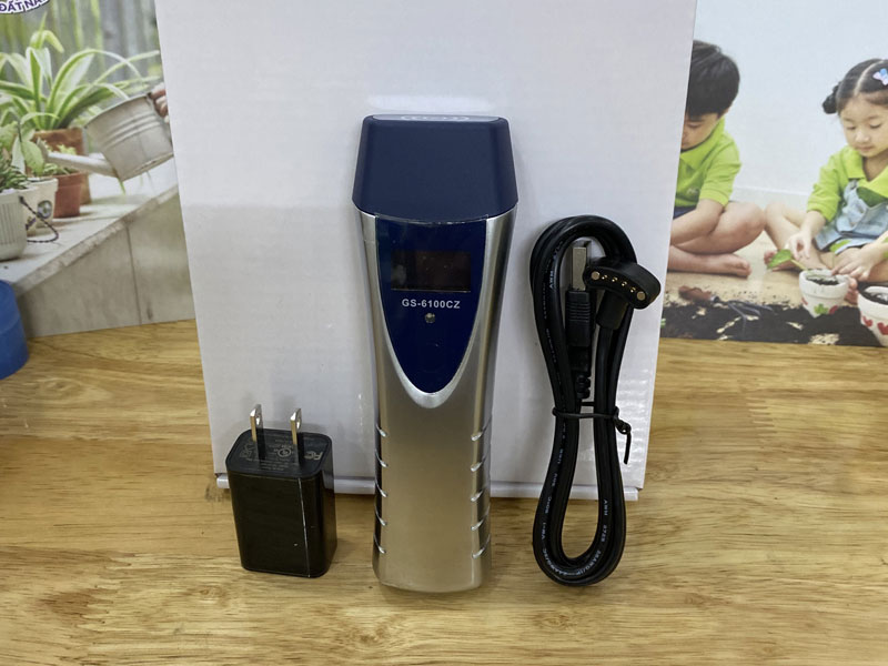 máy tuần tra bảo vệ